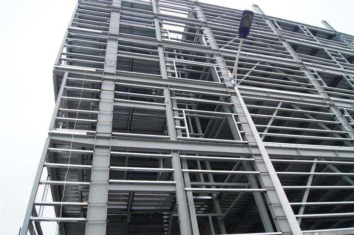 吕梁高层钢结构的支撑布置与构造需要符合哪些规范